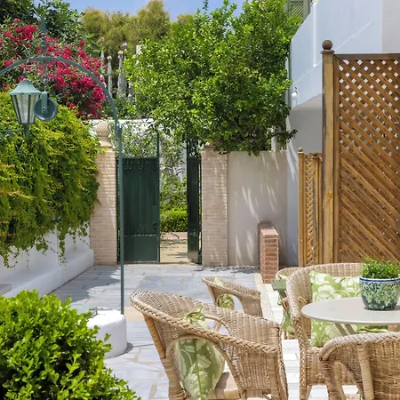 Kouneni Mykonos Town