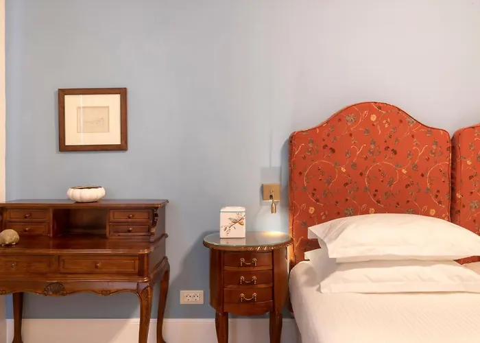 Kouneni * Mykonos Town