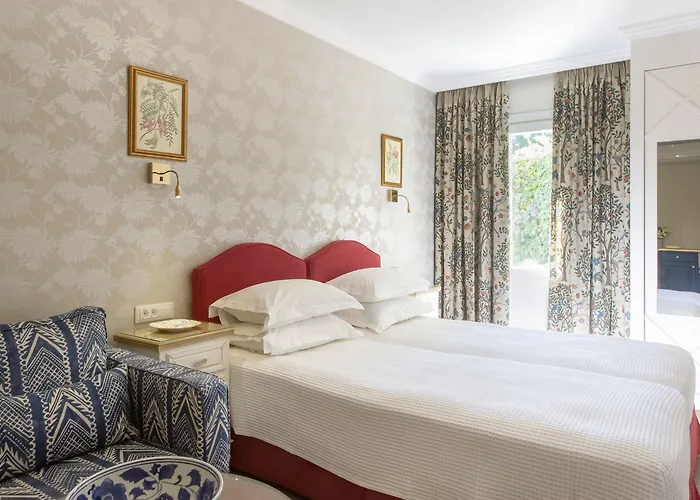 Kouneni * Mykonos Town