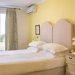 شقة كونيني