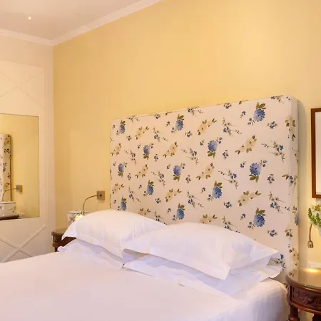 Kouneni * Mykonos Town