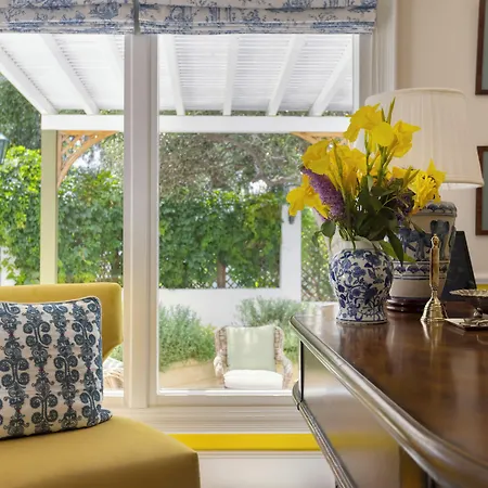 Kouneni Mykonos Town